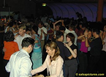 Salsa in München: 2Rooms (anklicken zum Vergrößern - click to enlarge)
